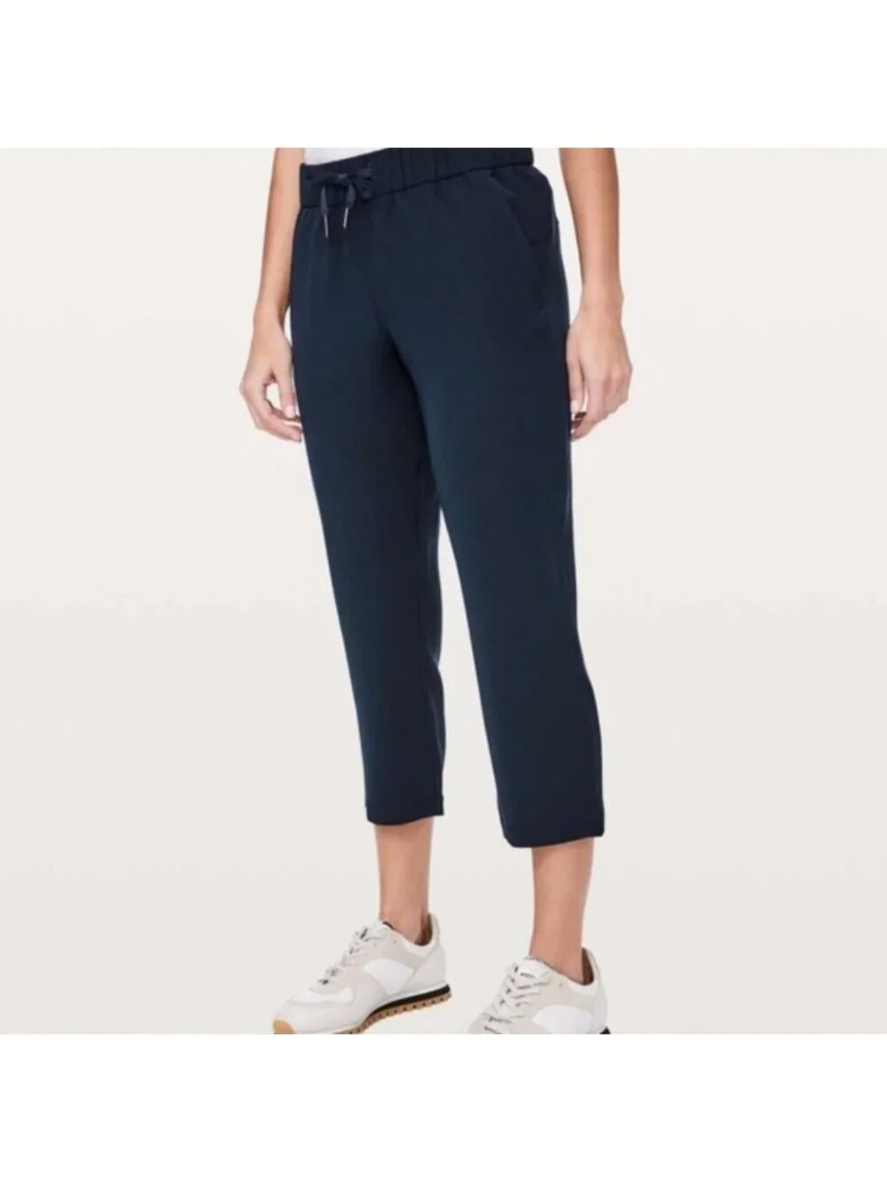lululemon athletica be legend